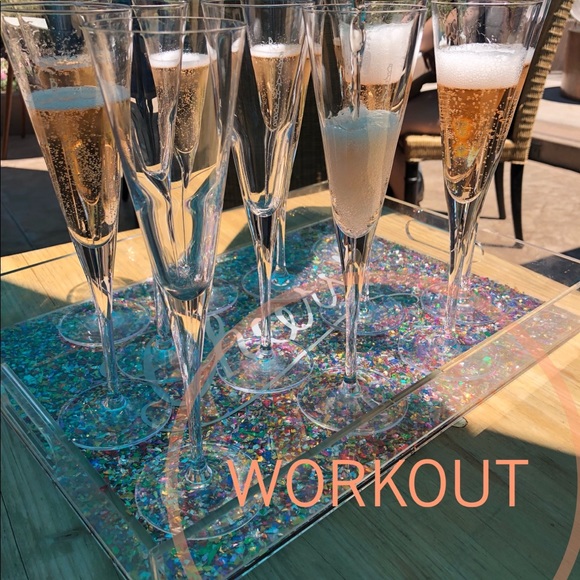💕🥂workout🥂💕 - Picture 1 of 1